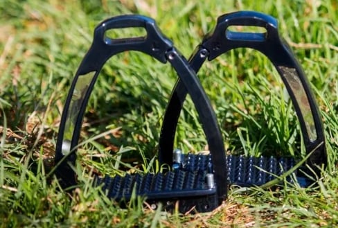 Screenshot 1 4 2026 122453 www.edixsaddles.com